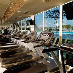 Renaissance Polat Istanbul Hotel фитнесс-зал фото 3