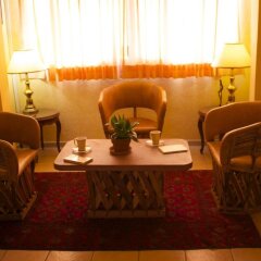 Отель Residencia Los Angeles Bed & Breakfast гостиничный бар