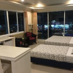 Отель Phuket Airport Suites & Lounge Bar - Club 96 Таиланд, Пхукет - отзывы, цены и фото номеров - забронировать отель Phuket Airport Suites & Lounge Bar - Club 96 онлайн в номере