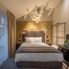 Отель Artagonist Art Hotel Литва, Вильнюс - 1 отзыв об отеле, цены и фото номеров - забронировать отель Artagonist Art Hotel онлайн комната для гостей