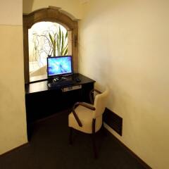 Hotel U Krize интерьер отеля
