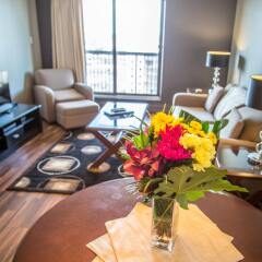 Отель Obasa Suites Saskatoon