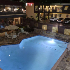 Отель GreenTree Pasadena Inn США, Пасадена - отзывы, цены и фото номеров - забронировать отель GreenTree Pasadena Inn онлайн бассейн