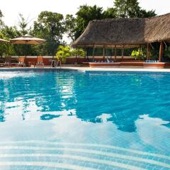 Отель Holiday Inn Merida Mexico бассейн