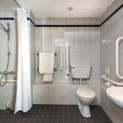 Отель Holiday Inn Express London - Dartford ванная