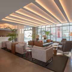 NH Hotel Porto Jardim гостиничный бар