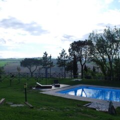 Отель Le MaRaClà Country House Италия, Джези - отзывы, цены и фото номеров - забронировать отель Le MaRaClà Country House онлайн бассейн фото 2