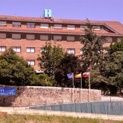 Отель San Millan Испания, Сантандер - отзывы, цены и фото номеров - забронировать отель San Millan онлайн спортивное сооружение
