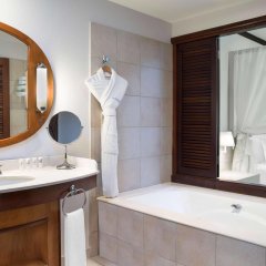 Le Méridien Ile des Pins in Isle of Pines, New Caledonia from 323$, photos, reviews - zenhotels.com bathroom photo 2