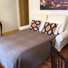 Апартаменты Vintage Apartment in Historic Lisbon комната для гостей