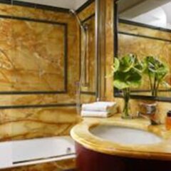 Hotel Pierre Milano in Milan, Italy from 355$, photos, reviews - zenhotels.com bathroom