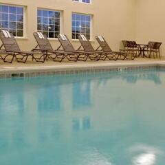 Отель Candlewood Suites Polaris США, Колумбус - отзывы, цены и фото номеров - забронировать отель Candlewood Suites Polaris онлайн бассейн
