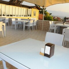 Beyaz Kale Hotel Турция, Памуккале - отзывы, цены и фото номеров - забронировать отель Beyaz Kale Hotel онлайн гостиничный бар