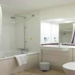 Отель Premier Inn London Hampstead Великобритания, Лондон - отзывы, цены и фото номеров - забронировать отель Premier Inn London Hampstead онлайн ванная