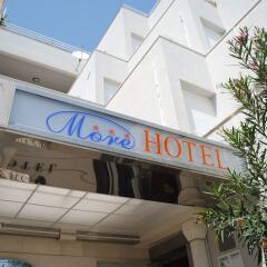 Hotel More парковка