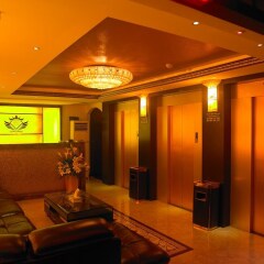 Phoenicia Hotel развлечения