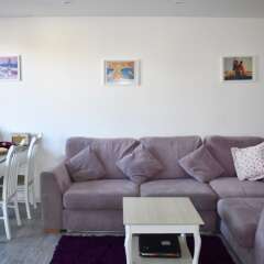 Апартаменты 1 Bedroom Apartment With Balcony in Central Brighton комната для гостей фото 5