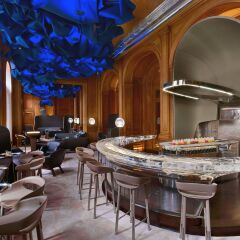 Hotel Plaza Athenee гостиничный бар