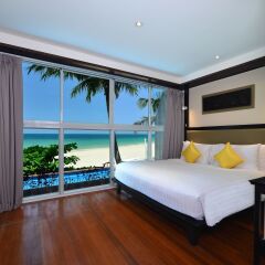 Отель Andaman White Beach Resort Таиланд, пляж Банг-Тао - 3 отзыва об отеле, цены и фото номеров - забронировать отель Andaman White Beach Resort онлайн комната для гостей фото 4