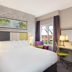 Отель Jurys Inn Manchester City Centre Великобритания, Манчестер - отзывы, цены и фото номеров - забронировать отель Jurys Inn Manchester City Centre онлайн комната для гостей фото 4