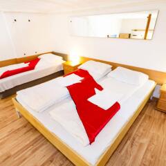 Отель Grand Boulevard Apartments Венгрия, Будапешт - отзывы, цены и фото номеров - забронировать отель Grand Boulevard Apartments онлайн комната для гостей фото 3