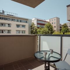 Отель Chill Apartments Mokotow Center Польша, Варшава - отзывы, цены и фото номеров - забронировать отель Chill Apartments Mokotow Center онлайн балкон
