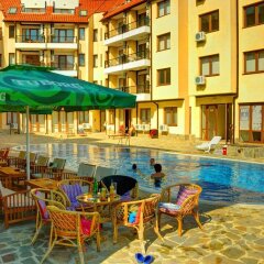 Отель Oasis Beach Resort Kamchia Болгария, Варна - отзывы, цены и фото номеров - забронировать отель Oasis Beach Resort Kamchia онлайн бассейн фото 2