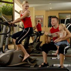 Отель Karon Sea Sands Resort & Spa фитнесс-зал