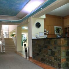 Hotel Platon бассейн