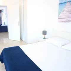Отель Cannes Marina Golf Франция, Мандельё-ла-Напуль - отзывы, цены и фото номеров - забронировать отель Cannes Marina Golf онлайн комната для гостей фото 2