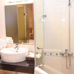 Mango Hotel ванная