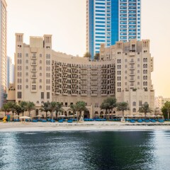 Отель The Ajman Palace фото 4