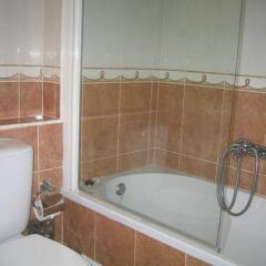 Отель Old Village Apartamentos Ov International Португалия, Виламура - отзывы, цены и фото номеров - забронировать отель Old Village Apartamentos Ov International онлайн ванная
