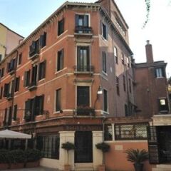 Hotel La Fenice Et Des Artistes фото 6