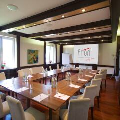 Arion Airport Hotel
