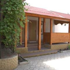 Гостиница Galina Guesthouse Украина, Бердянск - отзывы, цены и фото номеров - забронировать гостиницу Galina Guesthouse онлайн парковка