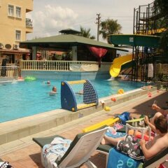 Maxwell Holiday Club Hotel Турция, Кумлюбюк - отзывы, цены и фото номеров - забронировать отель Maxwell Holiday Club Hotel онлайн бассейн фото 3