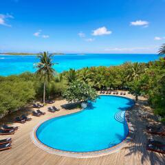 Отель Cinnamon Dhonveli Maldives-Water Suites бассейн