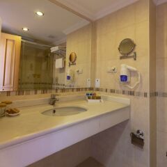 Club Hotel Phaselis Rose Турция, Кемер - отзывы, цены и фото номеров - забронировать отель Club Hotel Phaselis Rose онлайн ванная фото 2