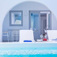 Отель Alti Santorini Suites Люкс Премьер с двуспальной кроватью фото 6