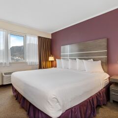 Отель The Thompson Hotel Канада, Камлупс - отзывы, цены и фото номеров - забронировать отель The Thompson Hotel онлайн комната для гостей фото 4