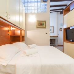 Отель Santo Stefano Apartments Италия, Болонья - отзывы, цены и фото номеров - забронировать отель Santo Stefano Apartments онлайн удобства в номере