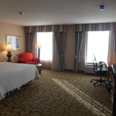 Отель Hilton Garden Inn Columbus Airport США, Колумбус - отзывы, цены и фото номеров - забронировать отель Hilton Garden Inn Columbus Airport онлайн комната для гостей фото 4