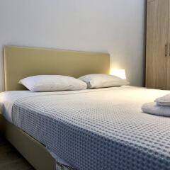 Отель Mitropoleos Charming Studio Греция, Салоники - отзывы, цены и фото номеров - забронировать отель Mitropoleos Charming Studio онлайн комната для гостей фото 2