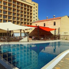 Marriott Armenia Hotel Yerevan Ереван бассейн фото 3