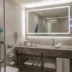 DoubleTree by Hilton Hotel Istanbul - Sirkeci 4* Стандартный номер с двуспальной кроватью фото 8