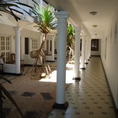 Отель Nippon Villa Beach Resort Хиккадува фото 2
