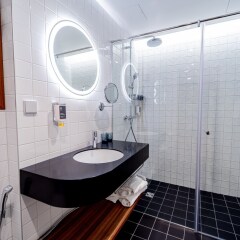 Отель Hestia Hotel Kentmanni Эстония, Таллин - отзывы, цены и фото номеров - забронировать отель Hestia Hotel Kentmanni онлайн ванная фото 2