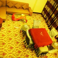 Sunshine Hotel бассейн