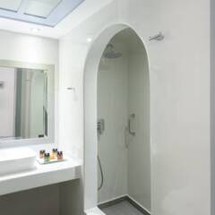 Отель Princess Santorini Villa Греция, Остров Санторини - отзывы, цены и фото номеров - забронировать отель Princess Santorini Villa онлайн ванная фото 2